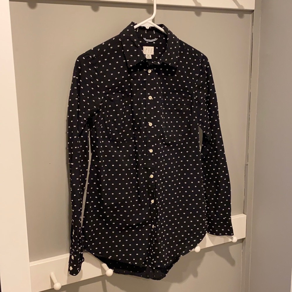 Cute textured women’s blouse